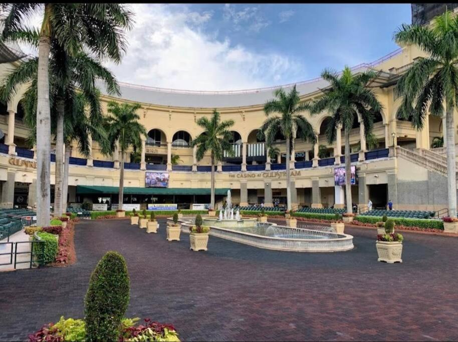 Ocean Views - Pool & Gym - Pet Friendly - Close To Beach Plaja Hallandale Exterior foto